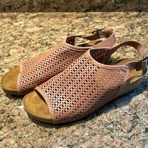 ericmichael dusty rose leather sandals with cork sole